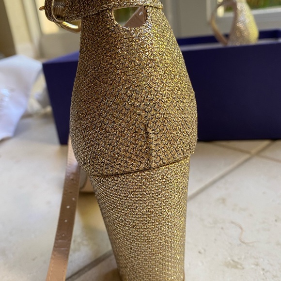 Stuart Weiztman Barely Nude Sparkle Heels - Picture 7 of 11